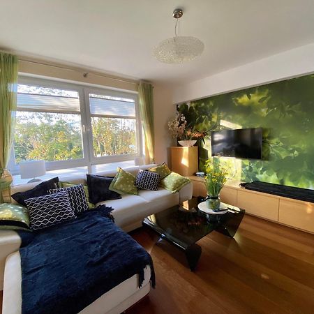 Seaside Apartment With Parking & Ac - 150 M To The Beach By Noclegi Renters Miedzyzdroje Eksteriør billede